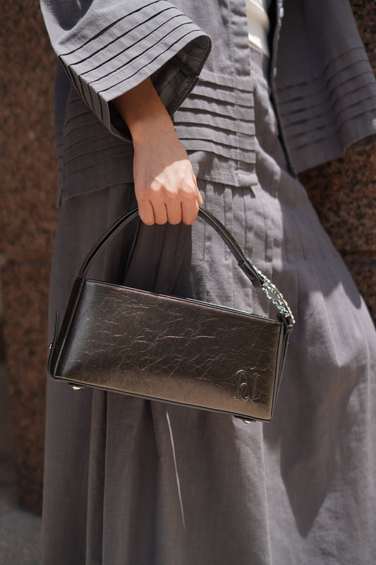 Raia in Onyx